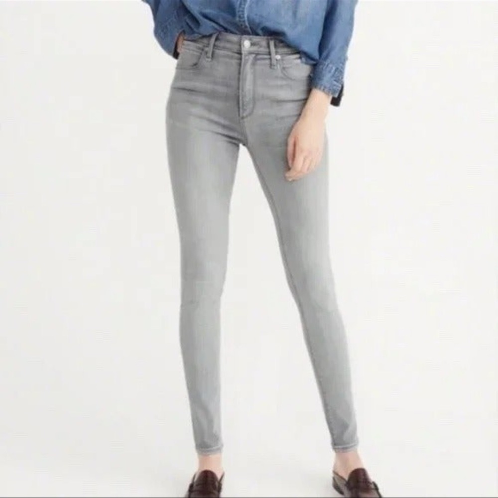 Abercrombie & Fitch Skinny Jeans Light Grey